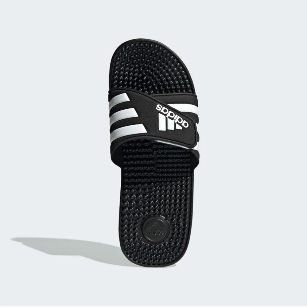 NWOT ADISSAGE SLIDES - 9 women’s